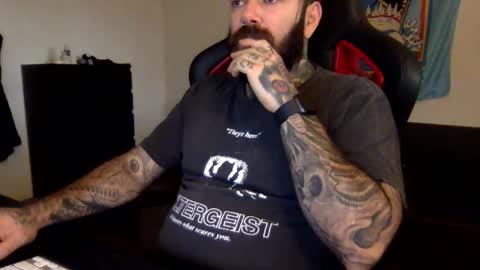 Snapshot of vinnyvondoom chatting on November 7, 2025, 2:39 pm VinnyVonDoom online show from November 7, 2025, 2:39 pm