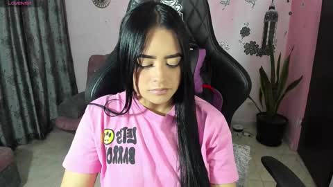 Daniela online show from September 29, 2025, 4:39 am