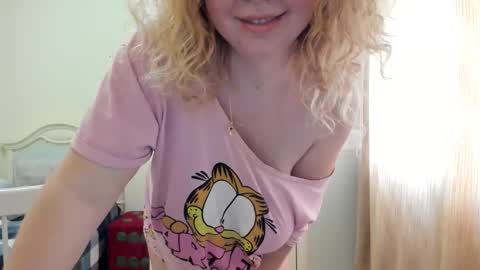 Snapshot of viodetta chatting on February 23, 2026, 1:08 pm viodetta online show from February 23, 2026, 1:08 pm