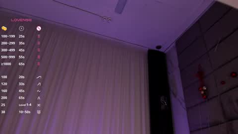 Snapshot of viola_wilson chatting on January 10, 2025, 3:39 am Viola online show from January 10, 2025, 3:39 am