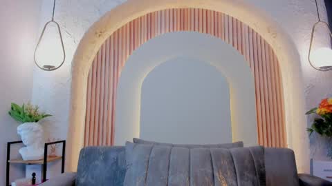 Violette online show from March 30, 2026, 10:16 am