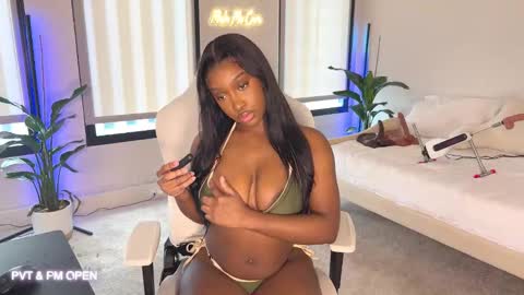 Fantasy Black Girl online show from January 22, 2025, 9:32 pm