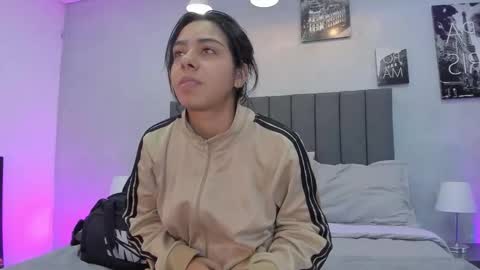 Violet and Myers online show from October 30, 2025, 11:11 am