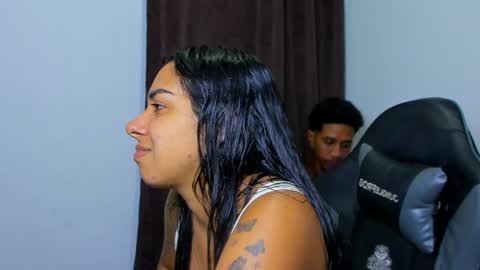 Violet and Myers online show from April 12, 2026, 10:48 pm