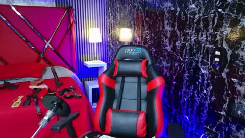 Snapshot of violet_bdsm chatting on April 7, 2026, 12:49 pm Violet online show from April 7, 2026, 12:49 pm