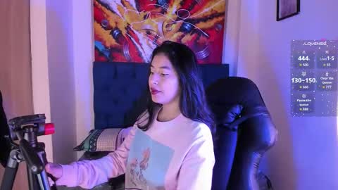           online show from December 19, 2025, 10:22 am