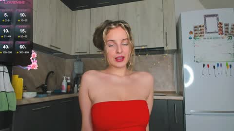 Snapshot of violet_blue_eyes chatting on January 13, 2025, 2:11 pm Violet online show from January 13, 2025, 2:11 pm