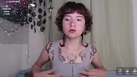 Violet online show from June 14, 2026, 7:21 am