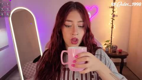 violet online show from March 10, 2026, 6:13 pm