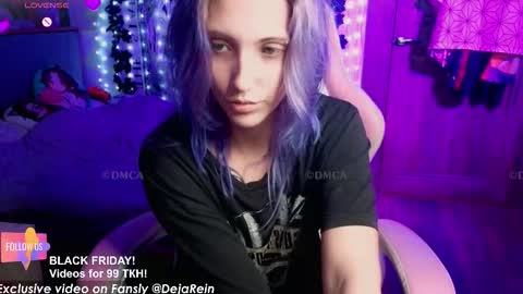 Snapshot of violet_noir_ chatting on November 23, 2025, 10:59 am Deya online show from November 23, 2025, 10:59 am
