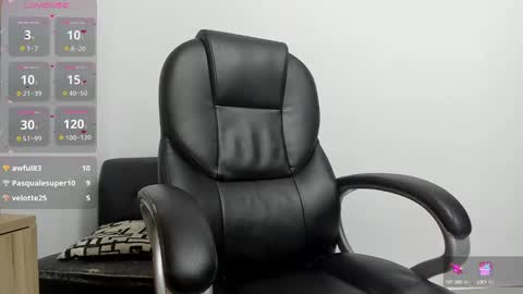 violet online show from March 1, 2025, 10:24 am