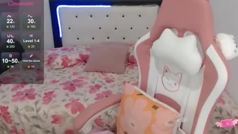 Violeta online show from March 4, 2025, 2:17 am