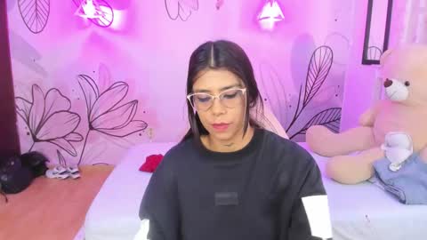Violeta online show from October 18, 2025, 12:28 pm
