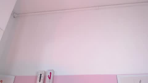 Violeta leon online show from February 13, 2025, 6:41 am