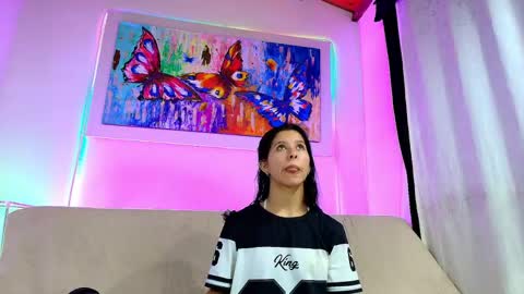 violeta sofia 16 online show from May 27, 2026, 2:41 am