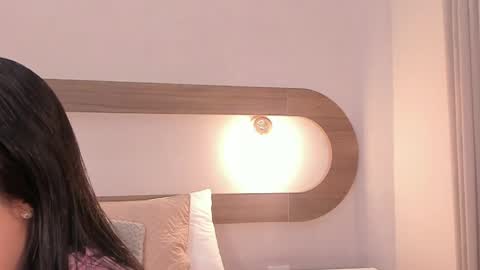 Violeta Sum online show from May 30, 2026, 12:46 pm
