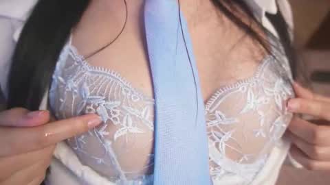 Violeta online show from March 22, 2026, 9:51 pm