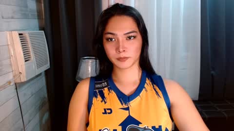 Snapshot of violetasha chatting on December 26, 2024, 2:16 pm violet online show from December 26, 2024, 2:16 pm
