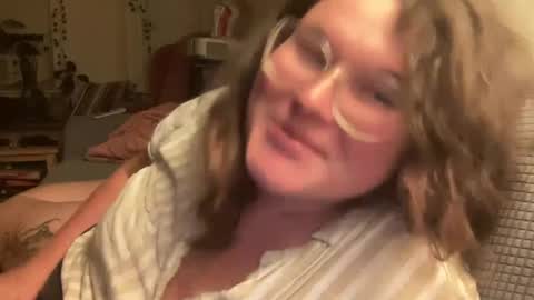 Snapshot of violetlyhappy chatting on September 9, 2025, 11:59 pm violetlyhappy online show from September 9, 2025, 11:59 pm