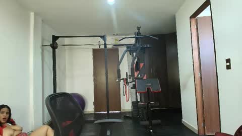 violetroussee online show from September 22, 2025, 4:42 pm