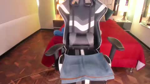 violetskinny online show from December 29, 2024, 10:25 pm