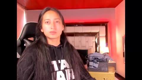 violetskinny online show from January 19, 2025, 7:26 pm