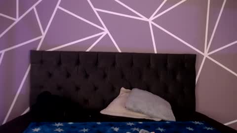 1126 online show from April 13, 2026, 5:02 am