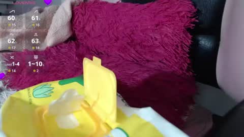 violett_brown9 online show from July 15, 2026, 7:13 am