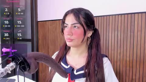 Violett online show from January 19, 2026, 12:25 am