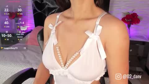 Violetta  online show from October 21, 2025, 11:33 am