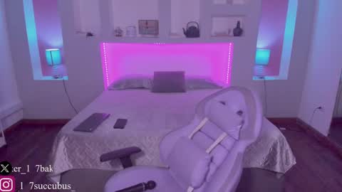 Snapshot of violettabaker1 chatting on February 28, 2025, 7:14 pm ViolettaBaker online show from February 28, 2025, 7:14 pm