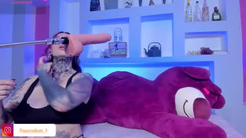 Snapshot of violettabaker1 chatting on February 25, 2026, 7:34 pm ViolettaBaker online show from February 25, 2026, 7:34 pm