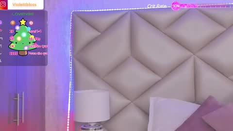 Snapshot of violettbloss chatting on December 21, 2024, 11:01 am Violeta  online show from December 21, 2024, 11:01 am