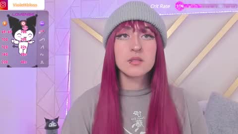Snapshot of violettbloss chatting on January 9, 2025, 10:41 pm Violeta  online show from January 9, 2025, 10:41 pm