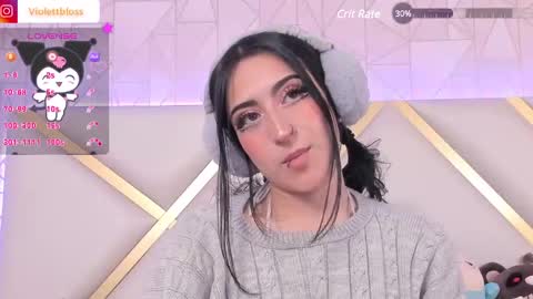 Snapshot of violettbloss chatting on January 28, 2025, 12:36 am Violeta  online show from January 28, 2025, 12:36 am