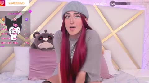Snapshot of violettbloss chatting on February 13, 2025, 12:13 am Violeta  online show from February 13, 2025, 12:13 am