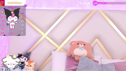 Snapshot of violettbloss chatting on March 7, 2025, 4:24 am Violeta  online show from March 7, 2025, 4:24 am