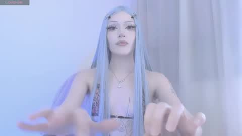 Violett online show from April 25, 2026, 7:33 am