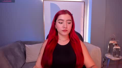 Snapshot of violettcastel chatting on March 2, 2025, 5:14 pm Violett Castel online show from March 2, 2025, 5:14 pm