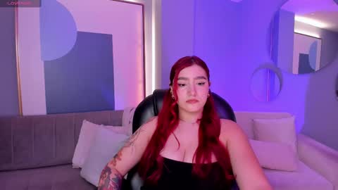 Snapshot of violettcastel chatting on March 12, 2025, 7:28 pm Violett Castel online show from March 12, 2025, 7:28 pm