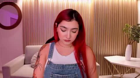 Snapshot of violettcastel chatting on September 9, 2025, 6:40 pm Violett Castel online show from September 9, 2025, 6:40 pm