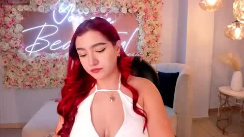 Snapshot of violettcastel chatting on September 21, 2025, 5:36 pm Violett Castel online show from September 21, 2025, 5:36 pm
