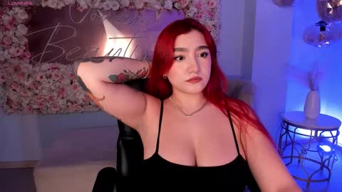 Snapshot of violettcastel chatting on September 26, 2025, 7:40 pm Violett Castel online show from September 26, 2025, 7:40 pm
