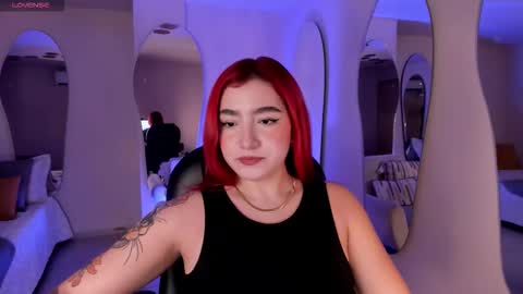 Snapshot of violettcastel chatting on September 30, 2025, 7:08 pm Violett Castel online show from September 30, 2025, 7:08 pm