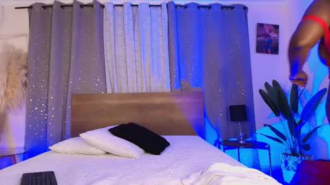 Snapshot of violettgomez_93 chatting on February 14, 2026, 5:37 am Violett online show from February 14, 2026, 5:37 am