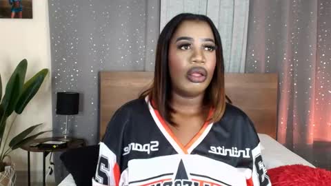 Snapshot of violettgomez_93 chatting on February 20, 2026, 4:31 am Violett online show from February 20, 2026, 4:31 am