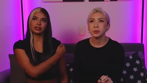 Violet online show from February 28, 2025, 2:42 am