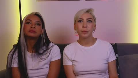 Violet online show from March 3, 2025, 2:26 am