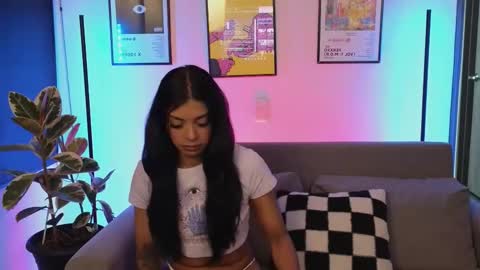 Violet online show from March 30, 2026, 12:11 am