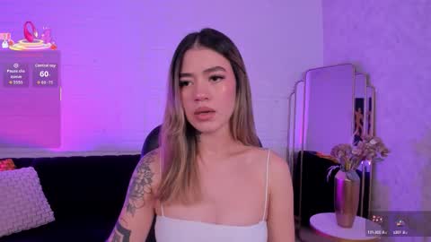 Violett  online show from October 10, 2025, 7:57 pm